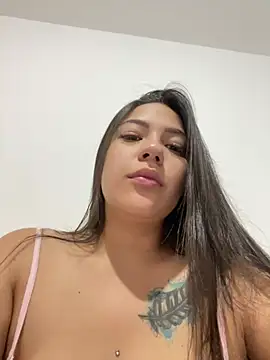 Latina_vanessa