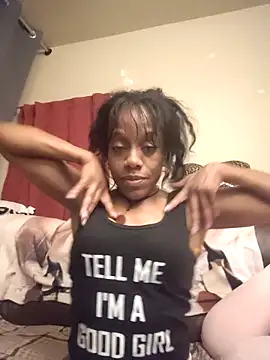 Webcam Model (NatalieGainer_goodies)  is live.Free join now!