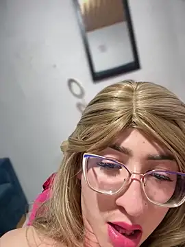 nicolle__12 - NICOLLE__12's free webcam - UK Sex Cams