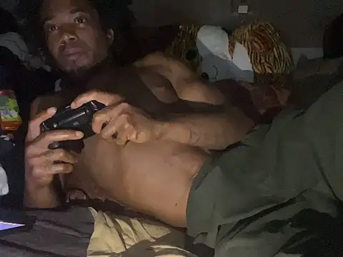 SlimeCrownzOut5 webcam