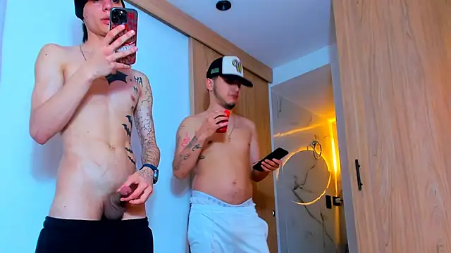 TheBatMansion webcam