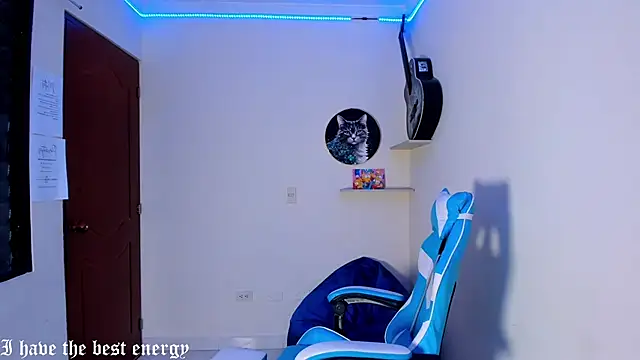 harry_jonshon69 (M twink) - go for my first cum here