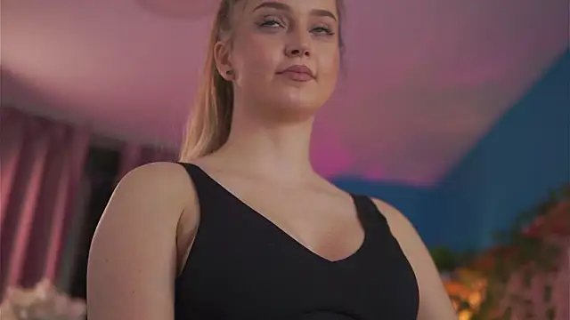 elyssawetxx - ElyssawetXX's free webcam