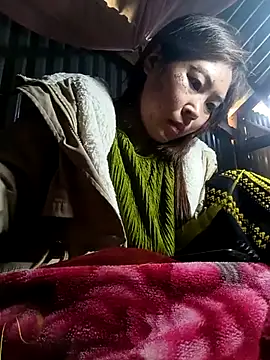 feli-00 - Feli-00's free webcam - UK Sex Cams