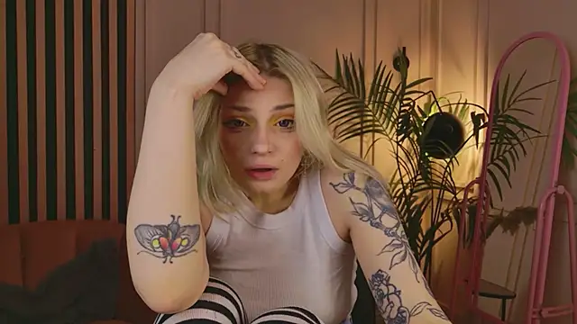 avasun - AvaSun's free webcam - UK Sex Cams