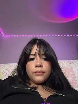 emilliex - EmillieX's free webcam