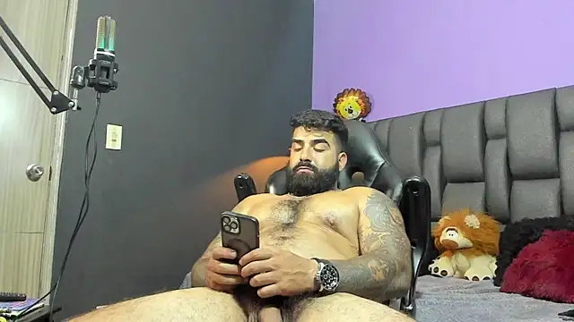 lyon_vach - Lyon_vach's free webcam - UK Sex Cams