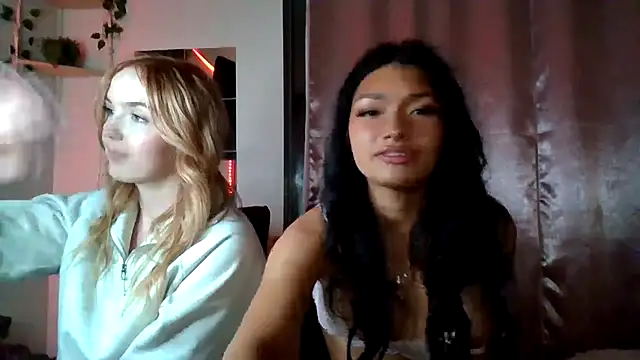 ellianajean - Ellianajean's free webcam - UK Sex Cams