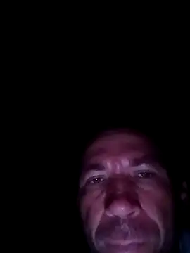 RobertoLuiz84 Live Webcam on Stripchat