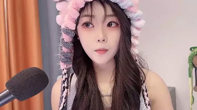 美女smalldaisy在线直播