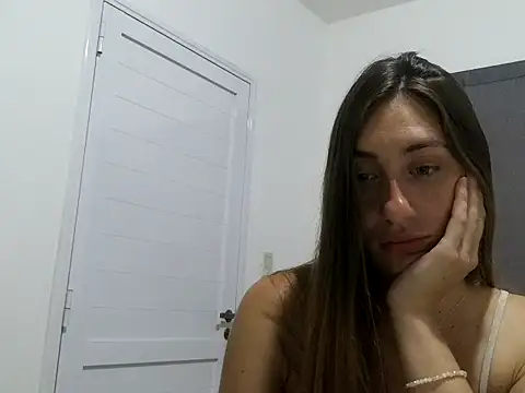 noracherry - Noracherry's free webcam