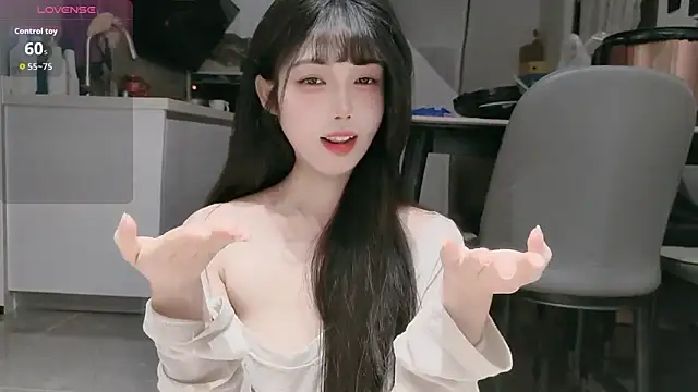 美女sansan-666在线直播