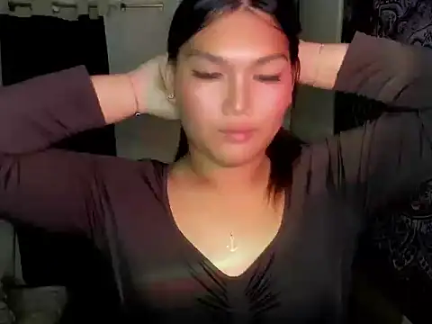 lou_heart - Lou_heart's free webcam - UK Sex Cams