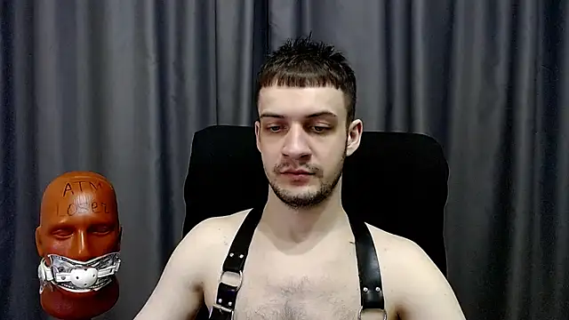 _damien_thorn_ (Ask my age) - For slaves,subs,losers BDSM