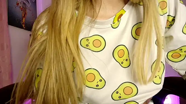 tiffanybela (F young) - naked hot🍑