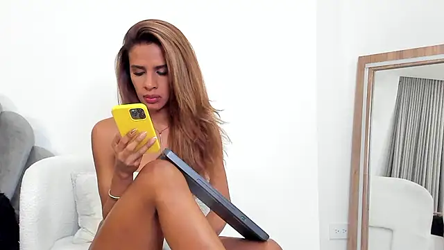 paulina_monroy - Paulina_Monroy's free webcam - UK Sex Cams