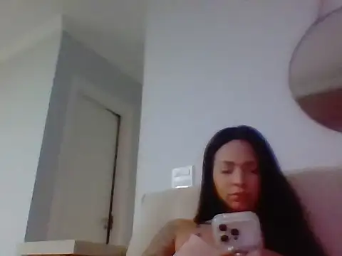 pocahontasof - PocahontasOF's free webcam - UK Sex Cams