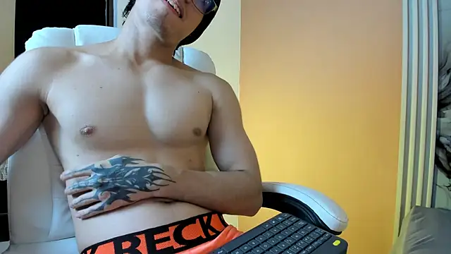 eren_jeager - Eren_jeager's free webcam - UK Sex Cams