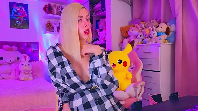 madambarbiee (T young) - a gentleman always appreciates my beauty