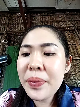 lin-kute98 - Lin-kute98's free webcam