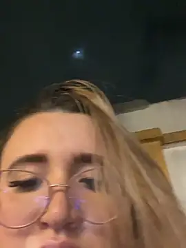 isabel_noir - Isabel_Noir's free webcam - UK Sex Cams