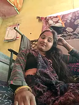 Webcam Model (Pooja_hote)  is live.Free join now!