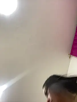 little_aphrodite - Little_aphrodite's free webcam - UK Sex Cams