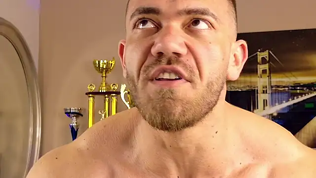 j0nmuscle (M young) - Last tipper 2 mins of toy control 🕹️