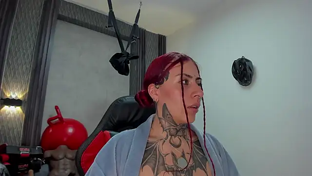 selene_red_ - Selene_red_'s free webcam - UK Sex Cams