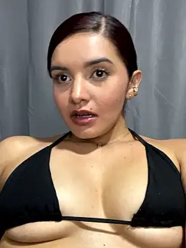 Webcam Model (Melanyprada)  is live.Free join now!