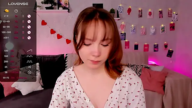 lanablu_ - LanaBlu_'s free webcam - UK Sex Cams