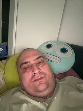 vitalik66679 - Vitalik66679's free webcam - UK Sex Cams