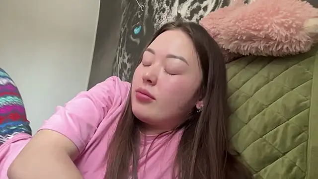 curiethana1 - CurietHana1's free webcam