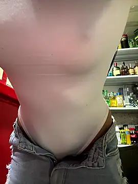 emilyjohanson - Emilyjohanson's free webcam - UK Sex Cams