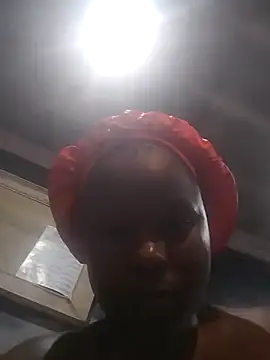 Webcam Model (candy1625)  is live.Free join now!