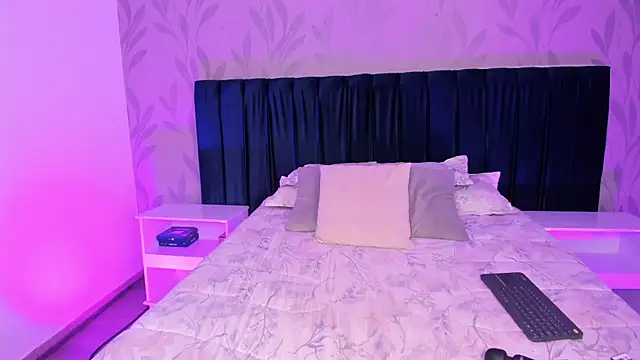 saarada (F young) - Play pussy