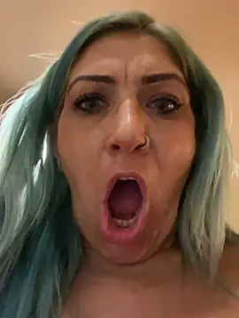 littlemisseeve (F milf) - How many x can you make me cummmm