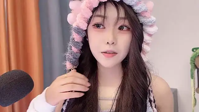 美女smalldaisy在线直播