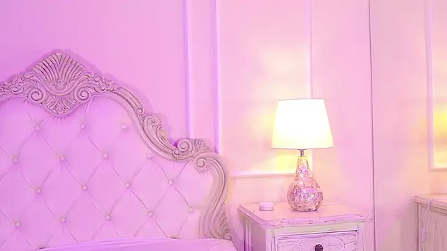 samanthapierce (F teen) - Vibes in the clit 💦🔥