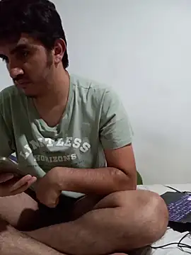 biglatin80 - Biglatin80's free webcam - UK Sex Cams