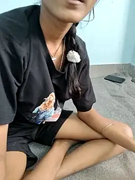 lesbians_no1 - Lesbians_NO1's free webcam - UK Sex Cams