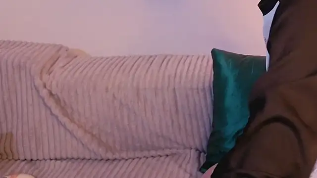 leyla_crsh - Leyla_crsh's free webcam