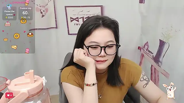 美女NN053在线直播