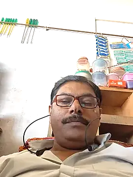 srmotrs (Ask my age) - Cum show