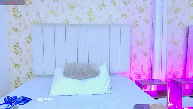 crystal_angell - Crystal_Angell's free webcam