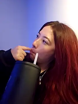 lunnaa_ - Lunnaa_'s free webcam - UK Sex Cams