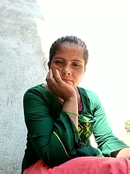 Webcam Model (Shreya_pandit)  is live.Free join now!