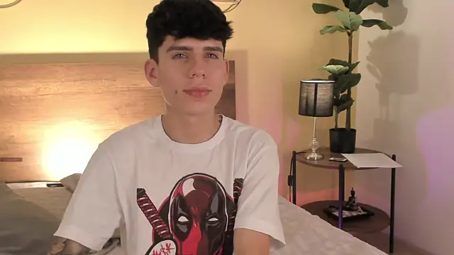 angel_eros_ - Angel_eros_'s free webcam - UK Sex Cams