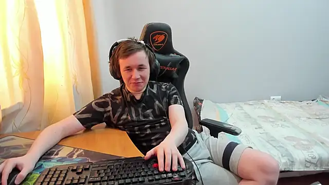 iliaskrislove webcam