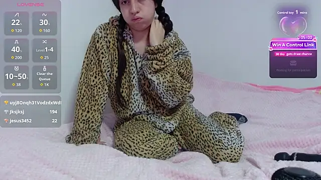 maggie_fox3 (F young) - SHOW SQUIRT AND ASS